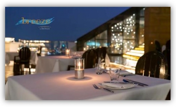 今話題の『Pink Bar(ピンクバー)by lebua』のご予約もOK！天空の美食体験『Breeze(ブリーズ)by lebua』で味わう3コースディナー